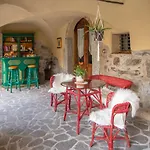 La Curt Artogne