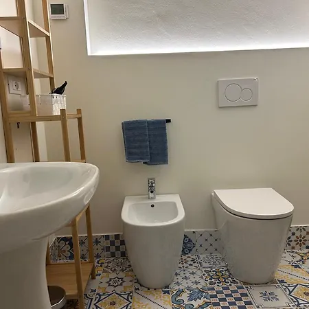 La Curt Guest house *